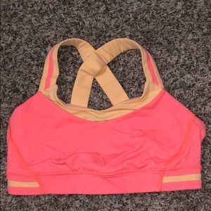 Lululemon Sports Bra size 8 - GREAT CONDITION